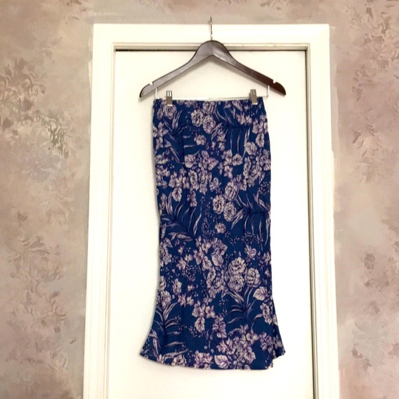 Emmy Floral blue slip skirt S NWT - Picture 6 of 11